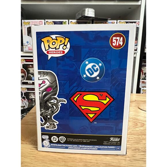 OFFICIAL LE NYCC STICKER METALLIC Brainiac Funko Pop #574 DC Superman Krypton - Picture 3 of 6
